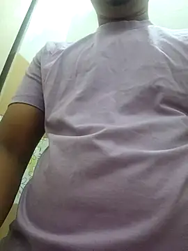 jerryrooh69 online show from 04-10-26, 07:32