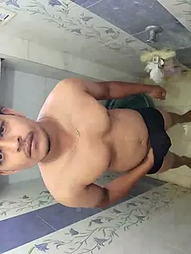 Snapshot of jerryrooh69 chatting on 04-19-26, 04:57 jerryrooh69 online show from 04-19-26, 04:57