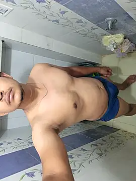 Snapshot of jerryrooh69 chatting on 04-20-26, 04:08 jerryrooh69 online show from 04-20-26, 04:08