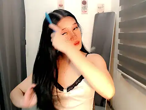 Snapshot of WhiteFox07 chatting on 01-11-26, 02:02 WhiteFox07 online show from 01-11-26, 02:02