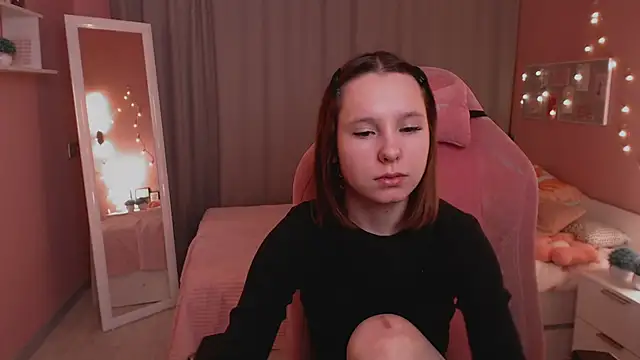 Snapshot of Haya_Harareet chatting on 01-09-26, 01:23 Haya Harareet online show from 01-09-26, 01:23