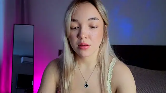 ChrissBerry online show from 03-17-26, 04:04