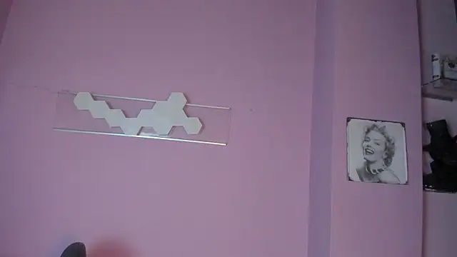 Snapshot of Isaa_jonnes_ chatting on 01-14-26, 03:10 Isaa jonnes online show from 01-14-26, 03:10