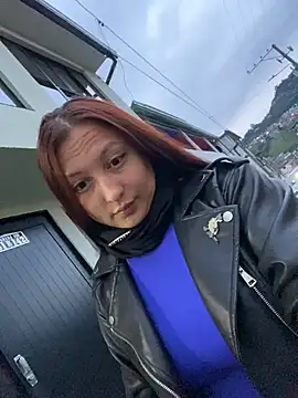 Scarlet auraa online show from 04-06-26, 11:06