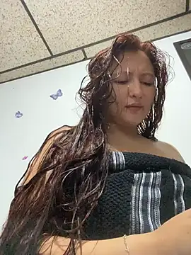 Scarlet auraa online show from 03-25-26, 10:41