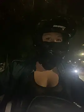 Scarlet auraa online show from 01-10-26, 01:34