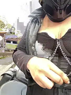 Scarlet auraa online show from 02-11-26, 09:58