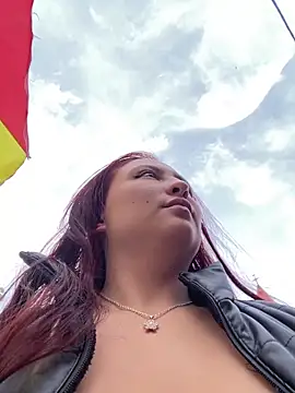 Scarlet auraa online show from 02-10-26, 09:03