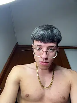 ArthurDavies  online show from 02-24-26, 06:25