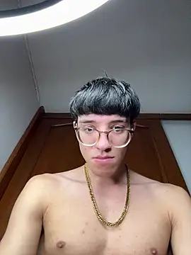 ArthurDavies  online show from 02-07-26, 04:31