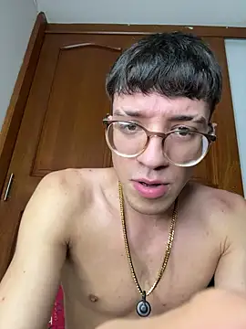 ArthurDavies  online show from 03-11-26, 09:14