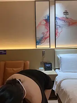 mo-mo-69 online show from 04-07-26, 10:39