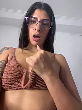 Snapshot of moronoiroficial chatting on 02-06-26, 03:13 moronoiroficial online show from 02-06-26, 03:13