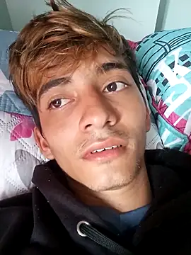 Snapshot of Andy_Kein chatting on 03-03-26, 02:57 Andy Kein online show from 03-03-26, 02:57