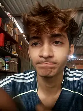 Snapshot of Andy_Kein chatting on 02-18-26, 07:21 Andy Kein online show from 02-18-26, 07:21