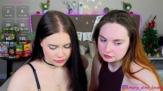 Snapshot of Mary_Dina chatting on 01-06-26, 03:10 Mary Dina online show from 01-06-26, 03:10