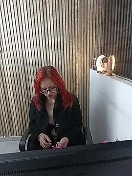 Snapshot of MarianaMonsalve_ chatting on 02-06-26, 04:08 MarianaMonsalve online show from 02-06-26, 04:08