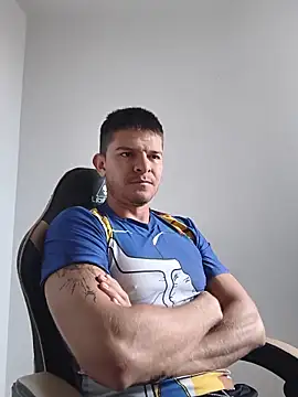 Snapshot of sexcolombia20 chatting on 06-08-26, 11:55 sexcolombia20 online show from 06-08-26, 11:55