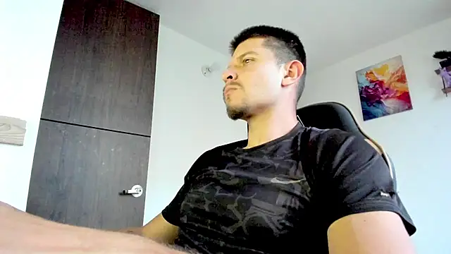 Snapshot of sexcolombia20 chatting on 03-23-26, 11:04 sexcolombia20 online show from 03-23-26, 11:04