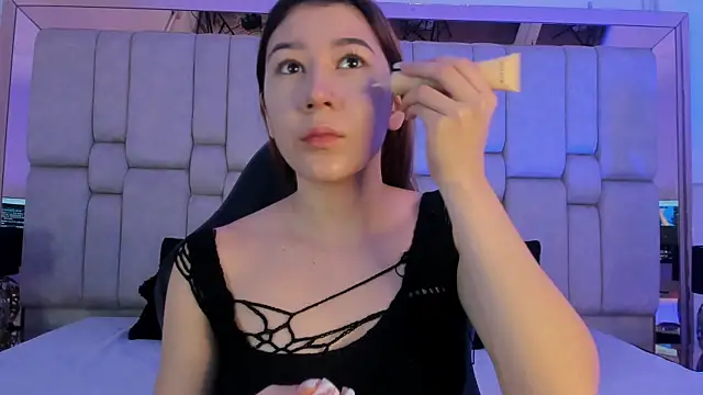 ElaRabbit online show from 03-08-26, 12:19