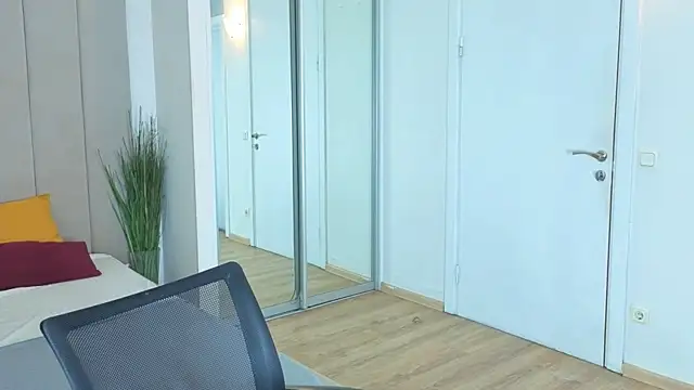 LEO  MILLER online show from 01-09-26, 04:19