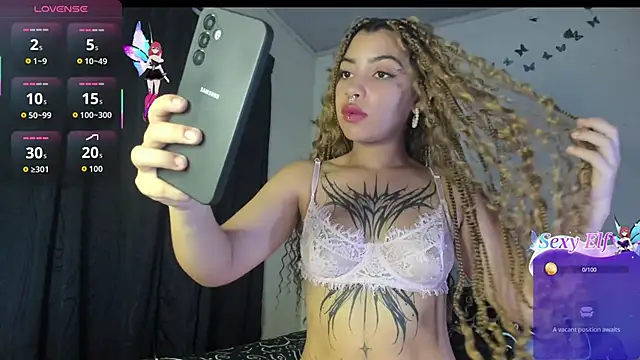 Snapshot of Ashnikko__ chatting on 02-07-26, 11:02 Ashnikko online show from 02-07-26, 11:02