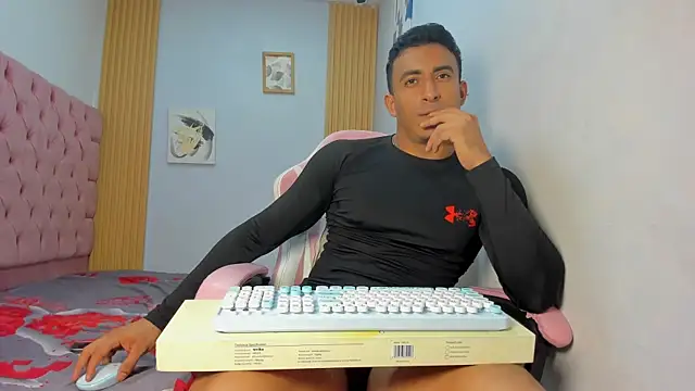 axelsavage042 online show from 01-05-26, 08:12