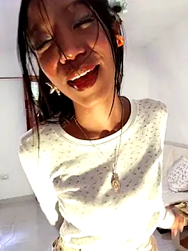 DAMMLEYLA online show from 02-10-26, 03:00