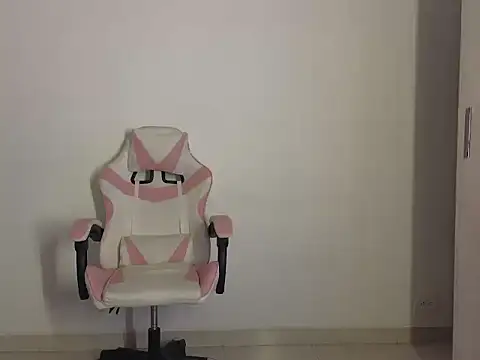 Daphne Grayy online show from 02-26-26, 12:27