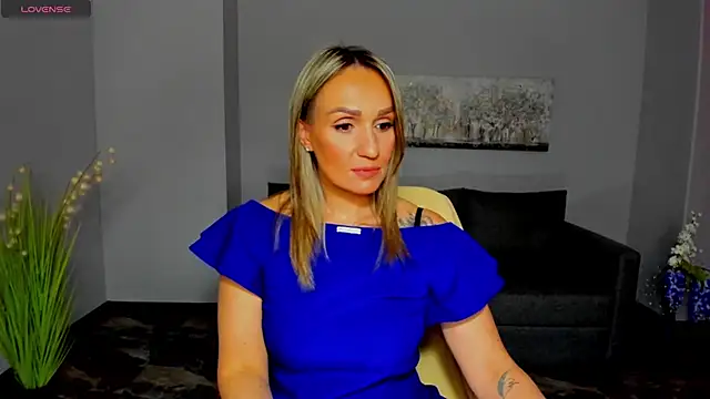 Alisa Allisen online show from 04-15-26, 12:10