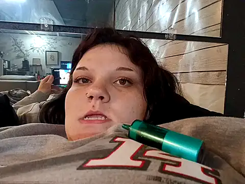 Bigbrowneyes25 online show from 01-08-26, 05:57