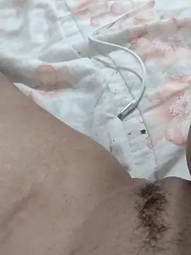 JuliaFonseca online show from 01-12-26, 05:03