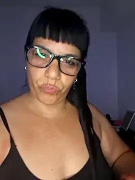 angielove1905 online show from 01-14-26, 02:37