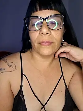 angielove1905 online show from 01-10-26, 03:24