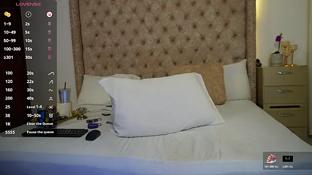 Snapshot of xkassandraxx chatting on 04-30-26, 04:52 xkassandraxx online show from 04-30-26, 04:52
