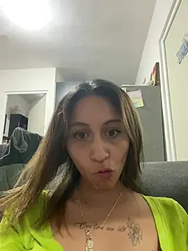 Equiscomommalcom online show from 07-19-26, 06:55