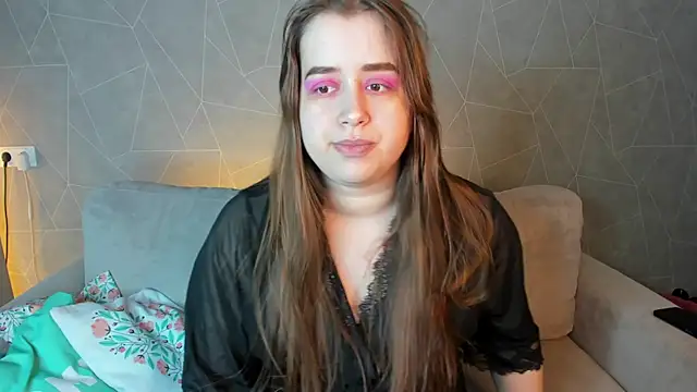 Snapshot of Soft_Lina chatting on 01-11-26, 10:22 Soft Lina online show from 01-11-26, 10:22