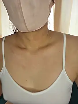 Snapshot of ria-1224 chatting on 06-03-26, 01:17 ria-1224 online show from 06-03-26, 01:17