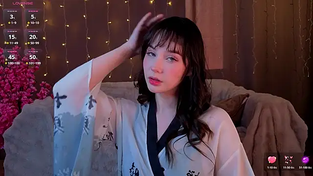 KiraYukimura online show from 02-06-26, 04:41