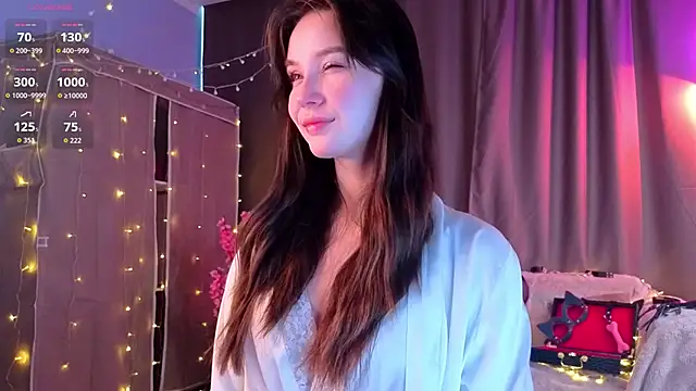 KiraYukimura online show from 03-25-26, 04:23