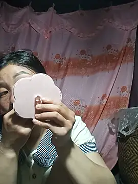 Hiniyk2 online show from 05-15-26, 01:20