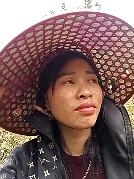 Hiniyk2 online show from 04-04-26, 03:02