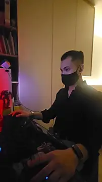 Snapshot of OnlyHand9x chatting on 02-04-26, 05:52 OnlyHand9x online show from 02-04-26, 05:52