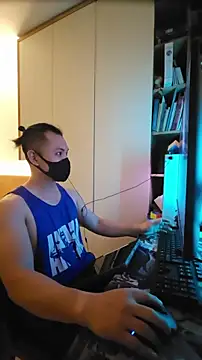 Snapshot of OnlyHand9x chatting on 03-01-26, 05:46 OnlyHand9x online show from 03-01-26, 05:46