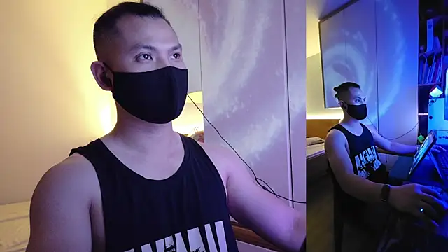 OnlyHand9x online show from 04-17-26, 05:38