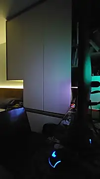 OnlyHand9x online show from 03-13-26, 05:51