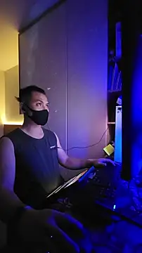 OnlyHand9x online show from 03-24-26, 05:35