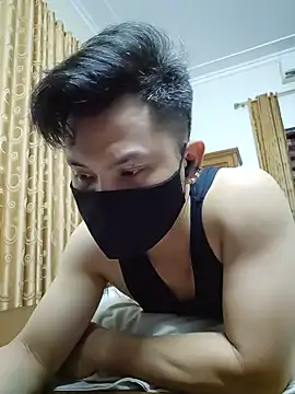 Snapshot of OnlyHand9x chatting on 06-30-26, 04:51 OnlyHand9x online show from 06-30-26, 04:51
