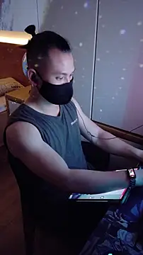 OnlyHand9x online show from 04-16-26, 03:57