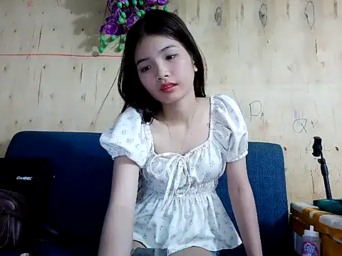 Snapshot of Navy_Vina chatting on 06-01-26, 04:24 Navy Vina online show from 06-01-26, 04:24